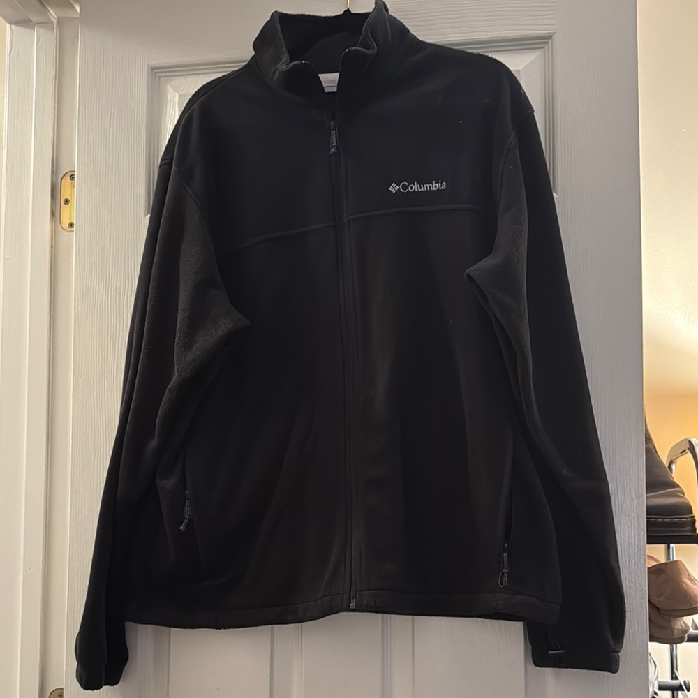 Columbia Men's Black Zip Up Fleece Jacket